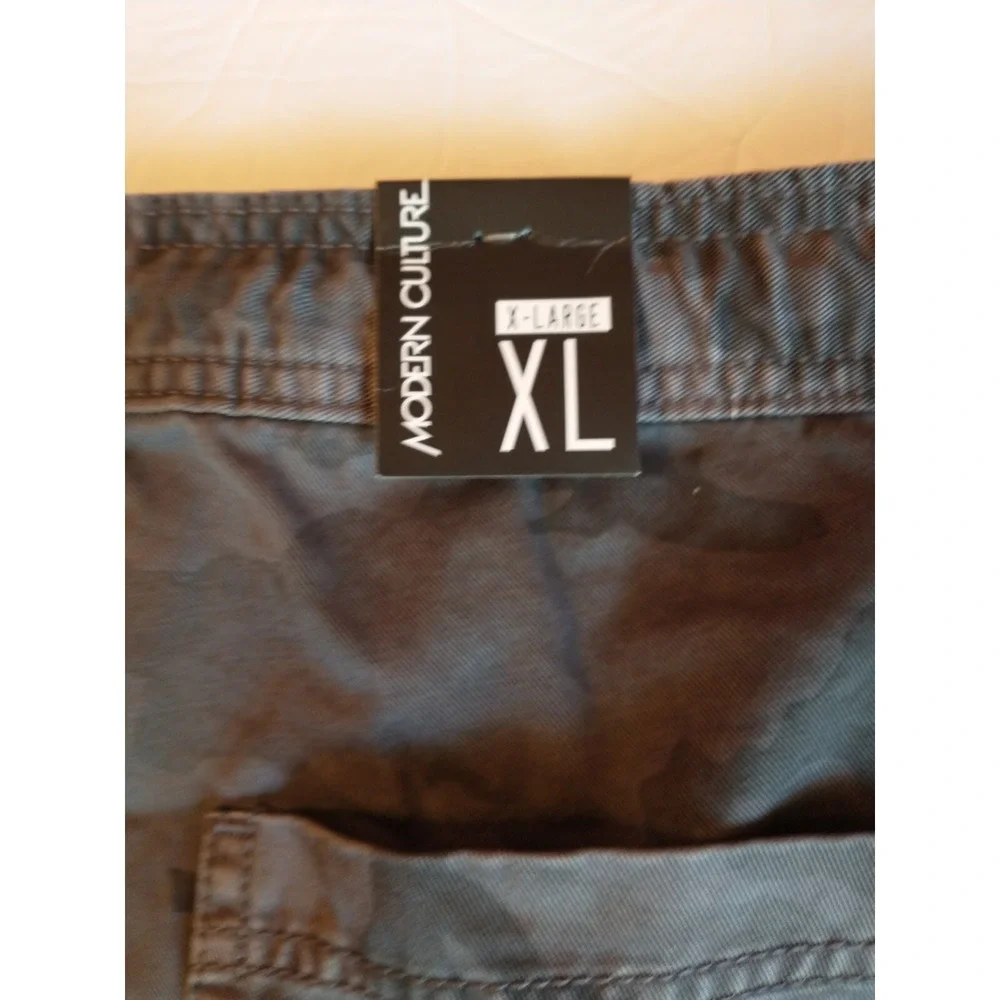Men Modern Culture Gray Camo‎ Cargo Shorts XL